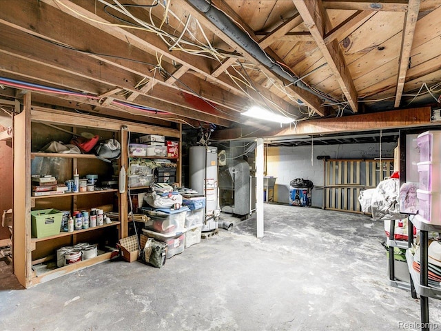 3107 Stone St, Port Huron, MI 48060 - unfinished basement with water heater