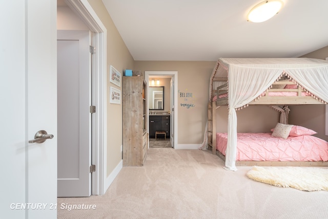 2985 E Iron Woods Pass, Midland, MI 48642 - carpeted bedroom featuring baseboards