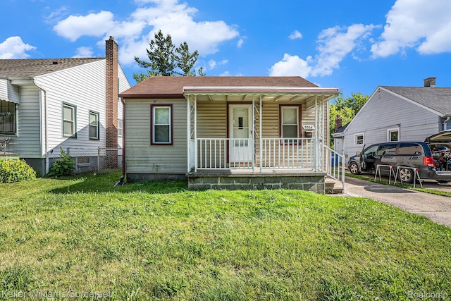 7034 Yacht Ave, Warren, MI 48091 - view of front of home with a porch
