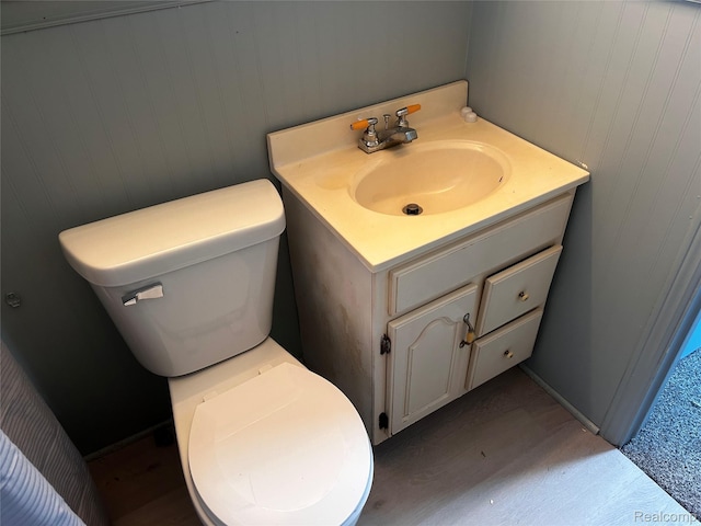 239 W Cornell Ave, Pontiac, MI 48340 - bathroom featuring toilet and vanity