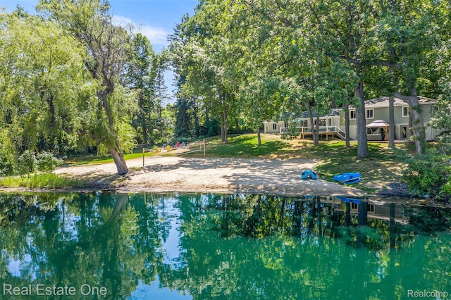 396 Hickory Ln, Lapeer, MI 48446 - photo 4