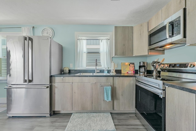 1029 E Front St, Traverse City, MI 49686 - photo 4