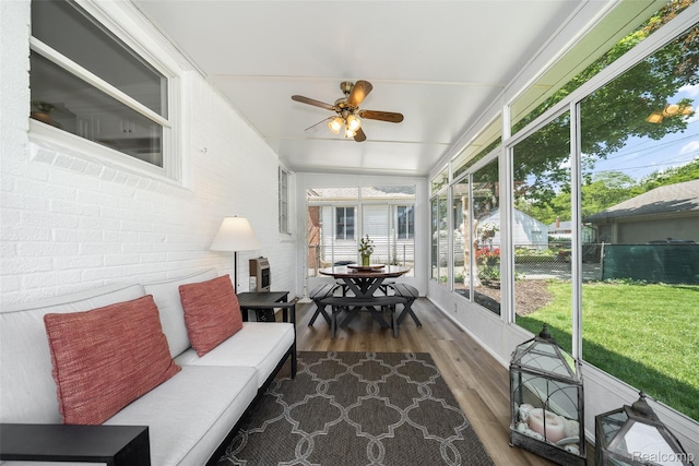 2195 Pembroke Rd, Birmingham, MI 48009 - sunroom featuring ceiling fan