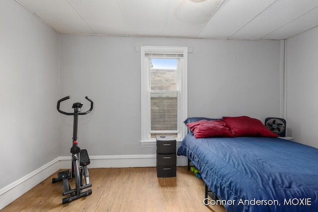 1523 Broadway Ave NW, Grand Rapids, MI 49504 - bedroom featuring wood finished floors and baseboards