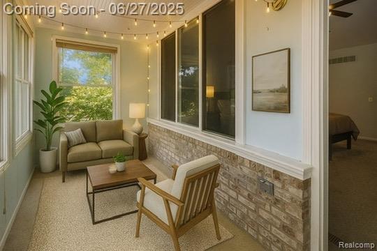 832 Townsend Dr, South Lyon, MI 48178 - view of sunroom / solarium