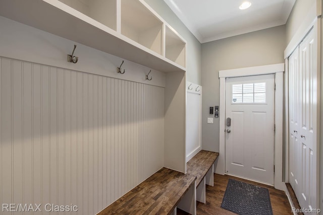 2663 Griffith Ave, Berkley, MI 48072 - mudroom featuring dark wood-type flooring
