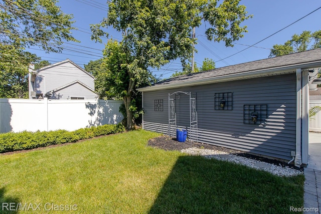 2663 Griffith Ave, Berkley, MI 48072 - view of yard