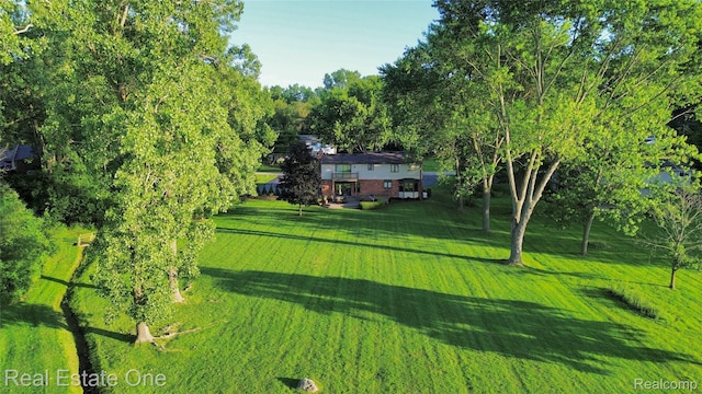 2546 Limerick Ln, Troy, MI 48098 - view of grassy yard