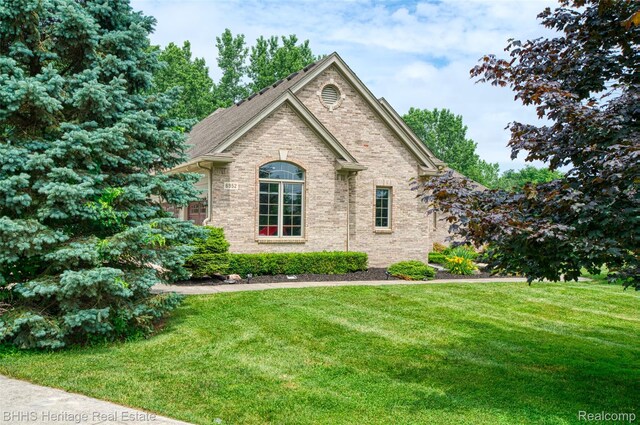 6952 Sharpe Rd, Fowlerville, MI 48836 - photo 8