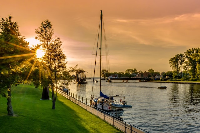 403 State St Unit 6, Saint Joseph, MI 49085 - water view