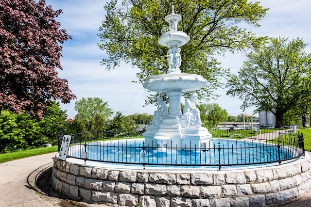 403 State St Unit 6, Saint Joseph, MI 49085 - view of community with a pool