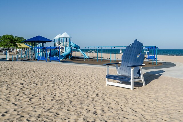 403 State St Unit 6, Saint Joseph, MI 49085 - communal playground with a water view
