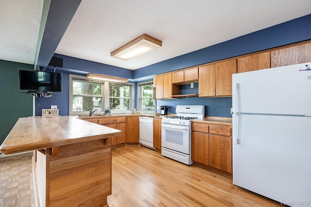 39846 Shoreline Dr, Harrison Township, MI 48045 - photo 4