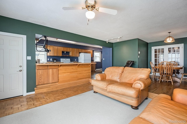 39846 Shoreline Dr, Harrison Township, MI 48045 - photo 5