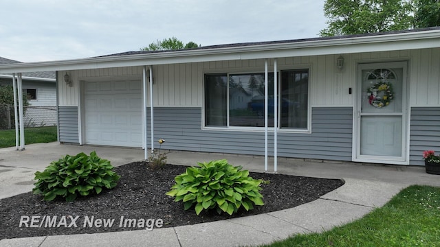 2670 Valley Dr, Saginaw, MI 48603 - photo 6