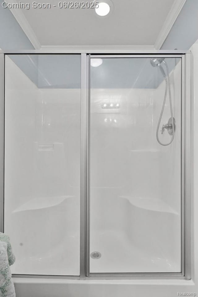 26317 Cherokee E, Flat Rock, MI 48134 - full bath featuring a shower stall and ornamental molding