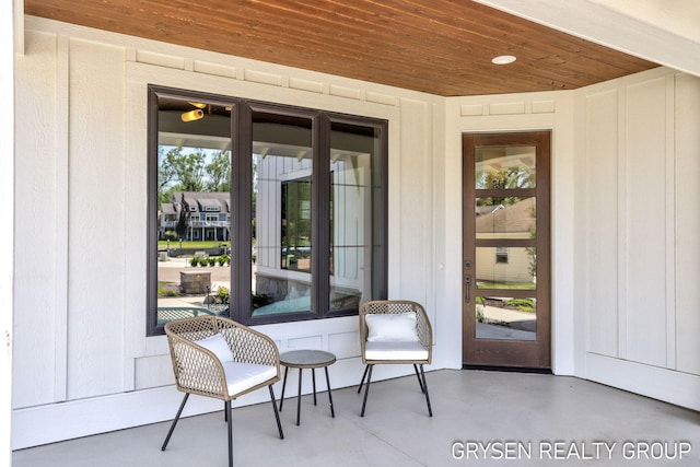1351 Bayview Dr, Holland, MI 49423 - doorway to property