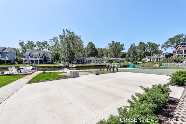 1351 Bayview Dr, Holland, MI 49423 - view of community featuring a residential view