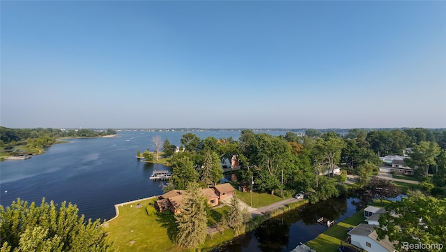 1677 Parkview Ave, West Bloomfield, MI 48324 - photo 4