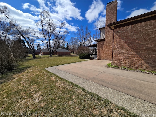 4280 Snoal Ln, Shelby Twp, MI 48316 - view of grassy yard