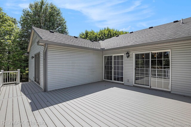2620 Trailwood Ct, Howell, MI 48843 - view of wooden terrace