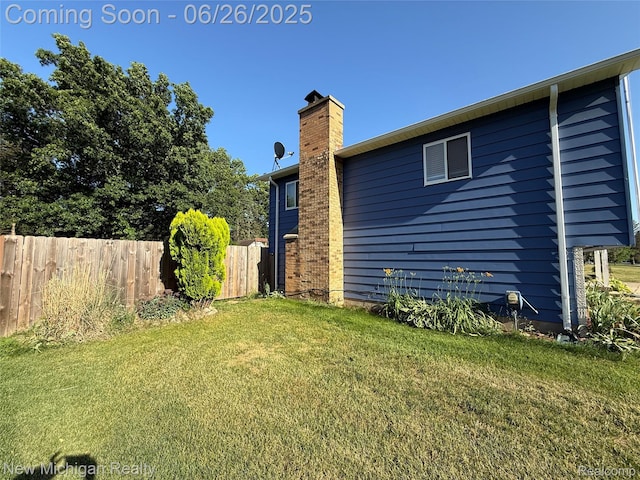8588 Tim Tam Trl, Flushing, MI 48433 - view of yard