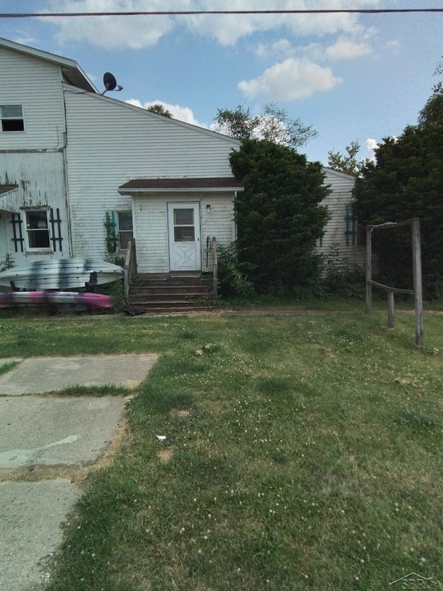 401 W Main Rd, Cement City, MI 49233 - view of green lawn