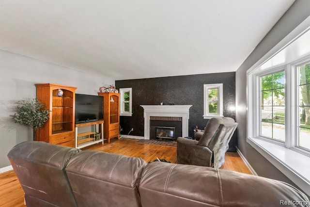580 N Almont Ave, Imlay City, MI 48444 - photo 2