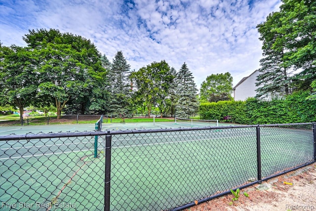 2656 Aubrey Dr, Lake Orion, MI 48360 - photo 68