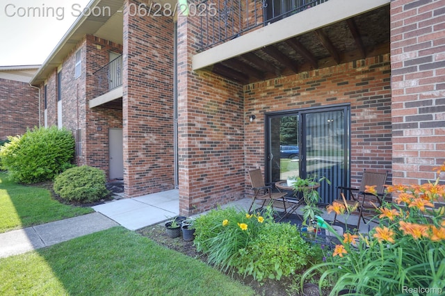 15127 Seagull Dr, Sterling Heights, MI 48313 - photo 1