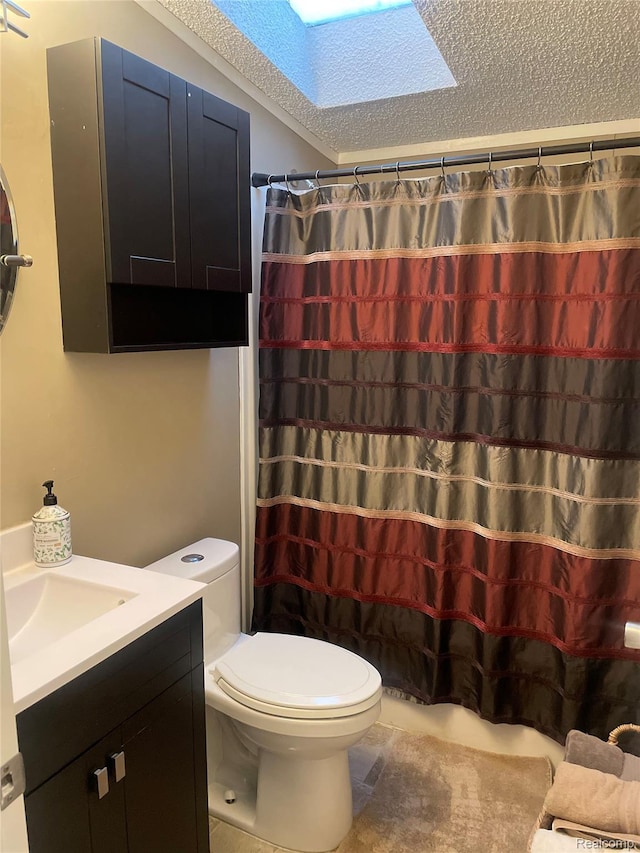 43251 Bonaparte, Sterling Heights, MI 48314 - bathroom featuring vanity, a shower with shower curtain, and a textured ceiling