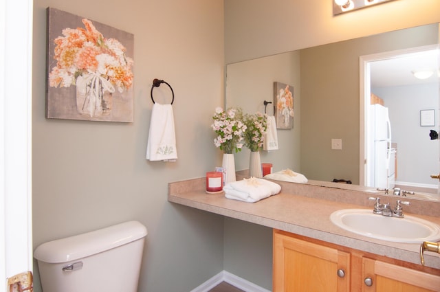 2769 Barclay Way, Ann Arbor, MI 48105 - bathroom with toilet and vanity