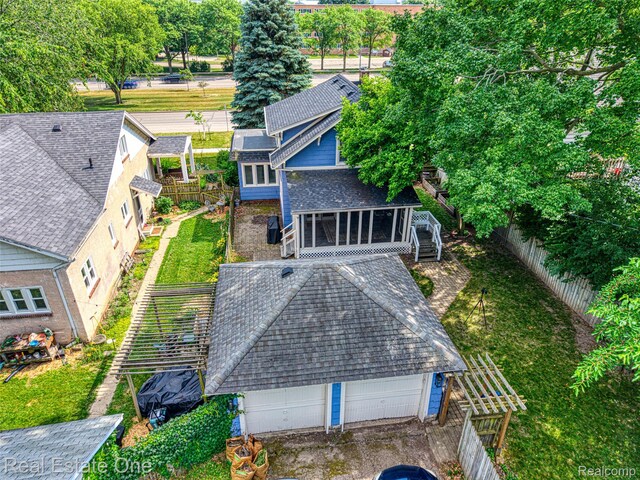 904 Michigan Ave, East Lansing, MI 48823 - aerial view of property and surrounding area