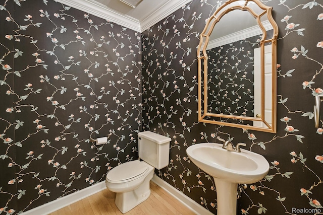 4270 Argenta Dr, Brighton, MI 48116 - bathroom featuring wood finished floors and ornamental molding