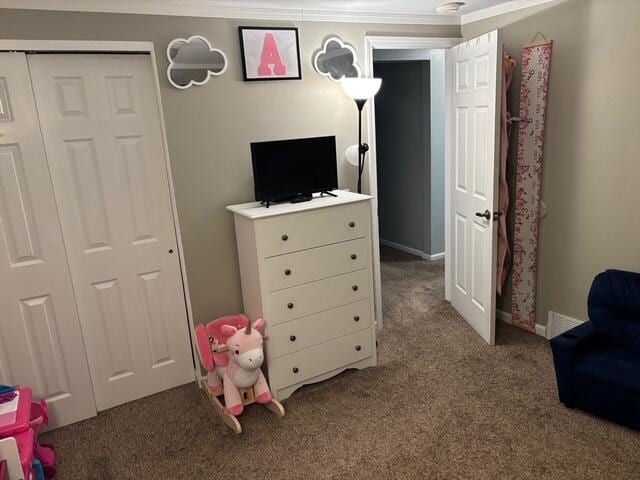 137 Apperson Rd, Battle Creek, MI 49015 - rec room with carpet and crown molding