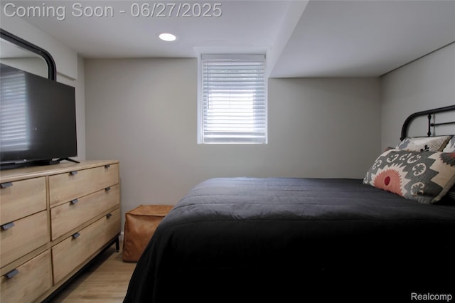 2371 Allard Ave, Grosse Pointe Woods, MI 48236 - bedroom with light wood finished floors