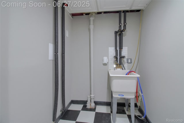 2371 Allard Ave, Grosse Pointe Woods, MI 48236 - view of utility room