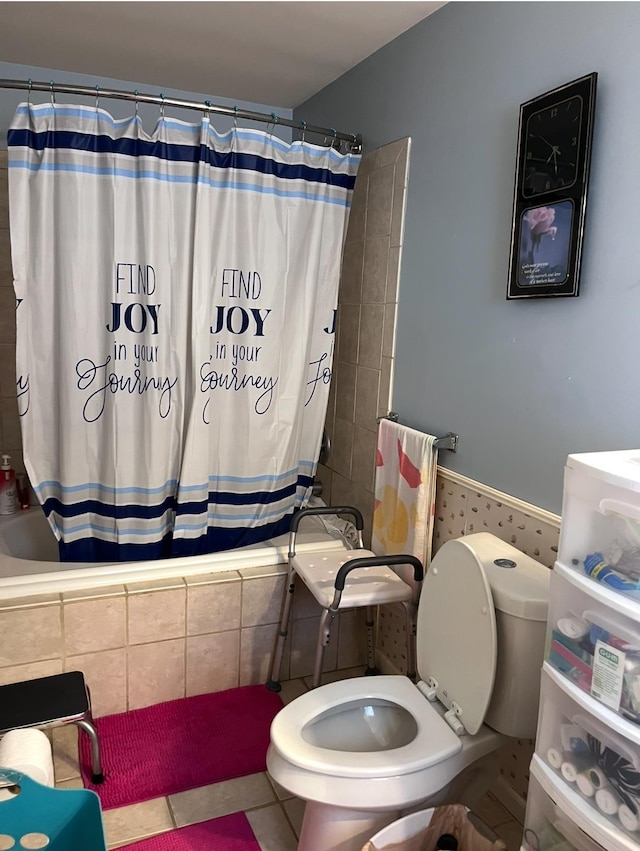 5344 Wheat Way Ave, Swartz Creek, MI 48473 - full bathroom featuring tiled shower / bath combo and tile patterned flooring
