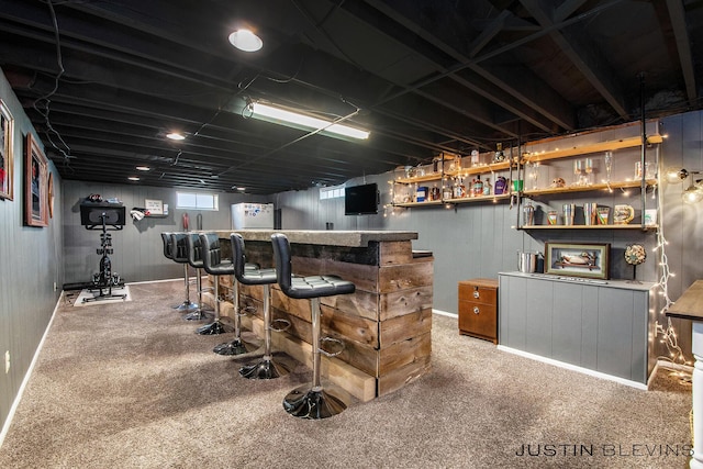 1538 10th St NW, Grand Rapids, MI 49504 - indoor bar featuring carpet