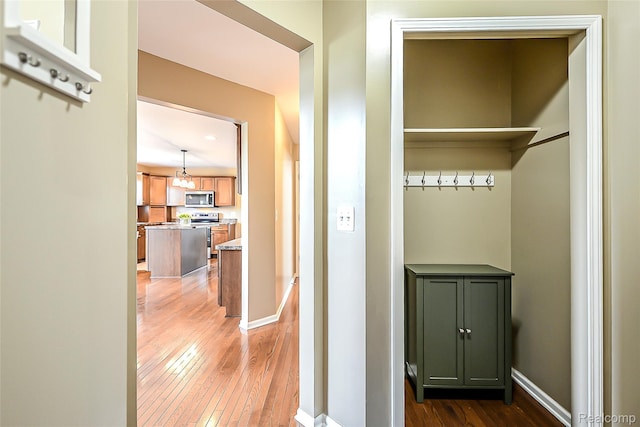58724 Carriage Ln, South Lyon, MI 48178 - photo 14