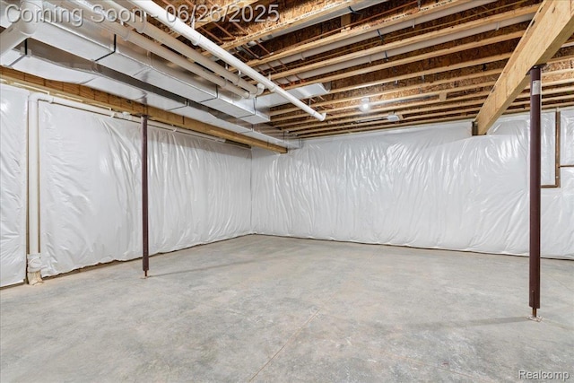 917 Chickasaw Dr, Mason, MI 48854 - view of unfinished below grade area