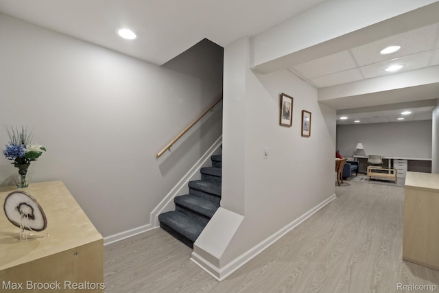 1122 Meadowglen Ct, Bloomfield Hills, MI 48304 - stairway featuring wood finished floors and recessed lighting