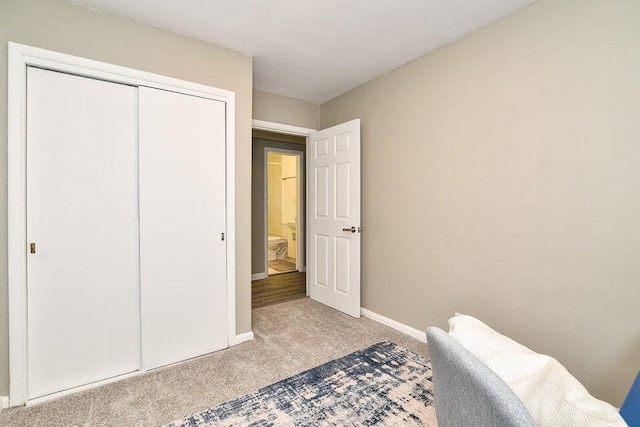 6604 E H Ave, Kalamazoo, MI 49048 - bedroom with carpet flooring and a closet