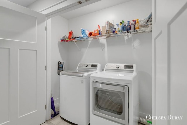 605 Bedford Falls Dr, Sparta, MI 49345 - washroom featuring washer and dryer