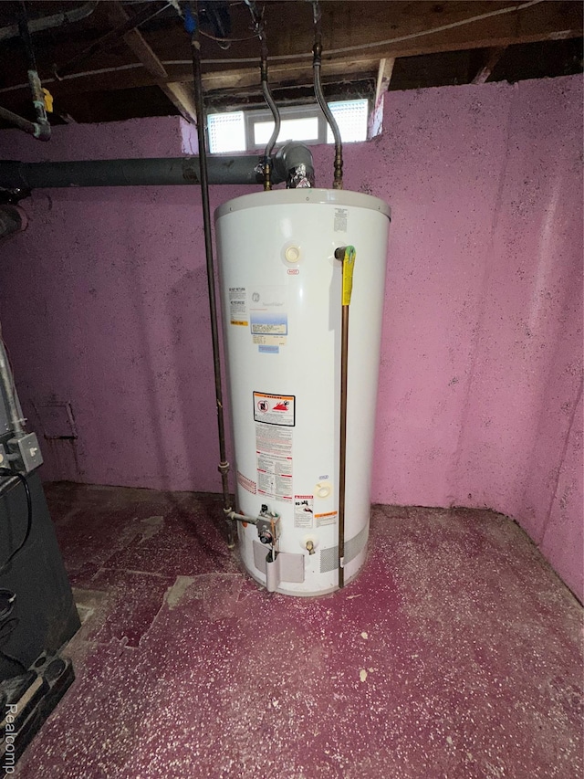 32302 Ryan Rd, Warren, MI 48092 - utility room featuring water heater