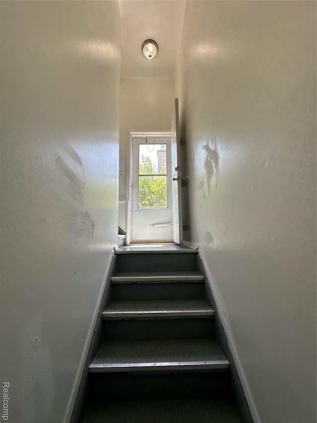 32302 Ryan Rd, Warren, MI 48092 - staircase featuring baseboards