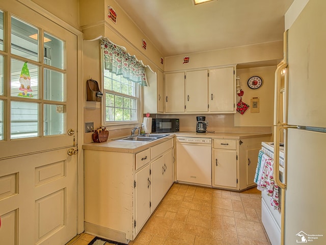 5014 Redwood St, Monroe, MI 48161 - photo 9