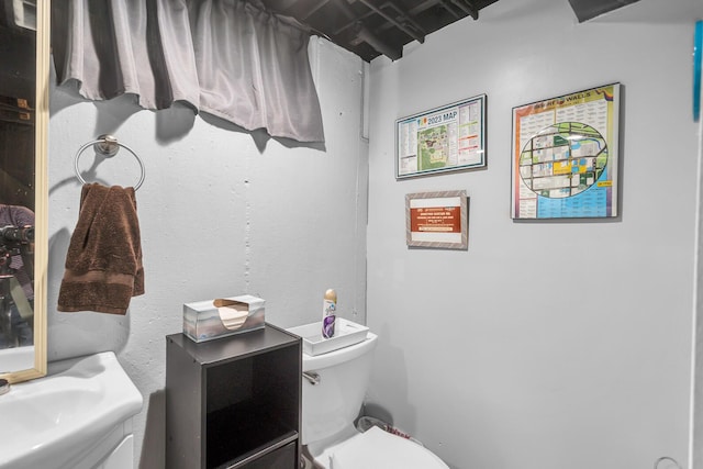 2606 S Saint Anthony St, Jackson, MI 49203 - half bath featuring toilet and a sink