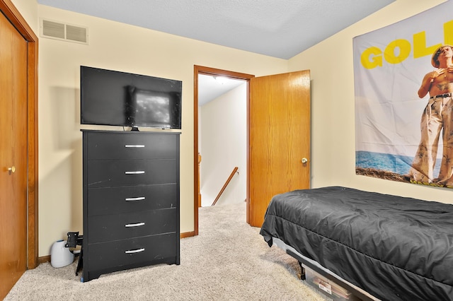 7154 Sandpiper St, Portage, MI 49024 - bedroom with carpet