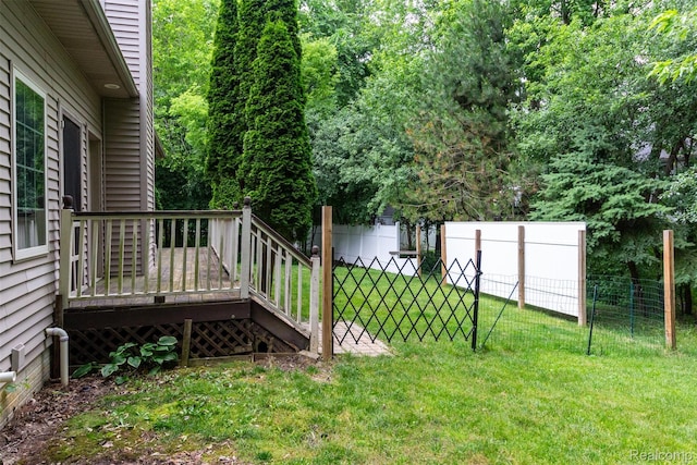 10267 Coachman Ct, Davison, MI 48423 - view of yard featuring a wooden deck